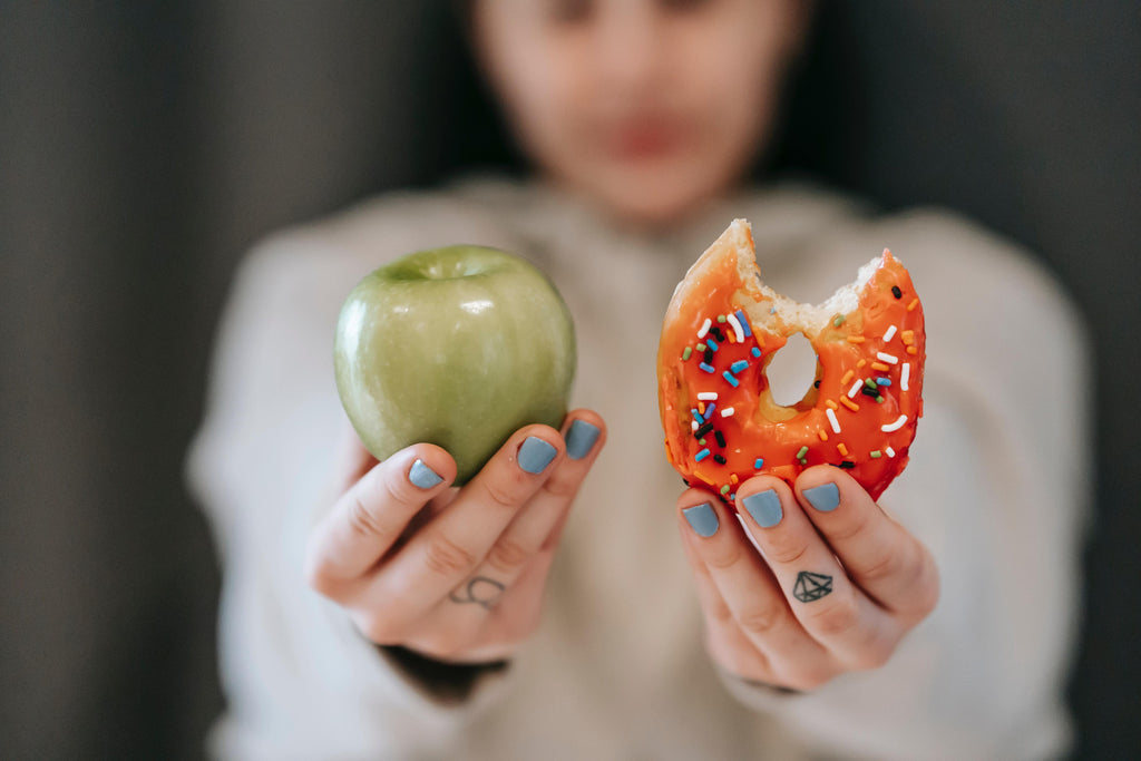The Importance of Mindful Snacking: How to Make Healthier Choices